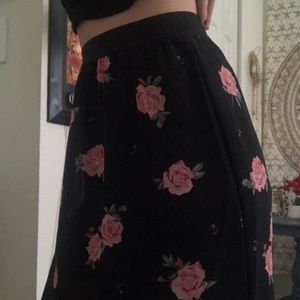 H&M Black Rose Skirt